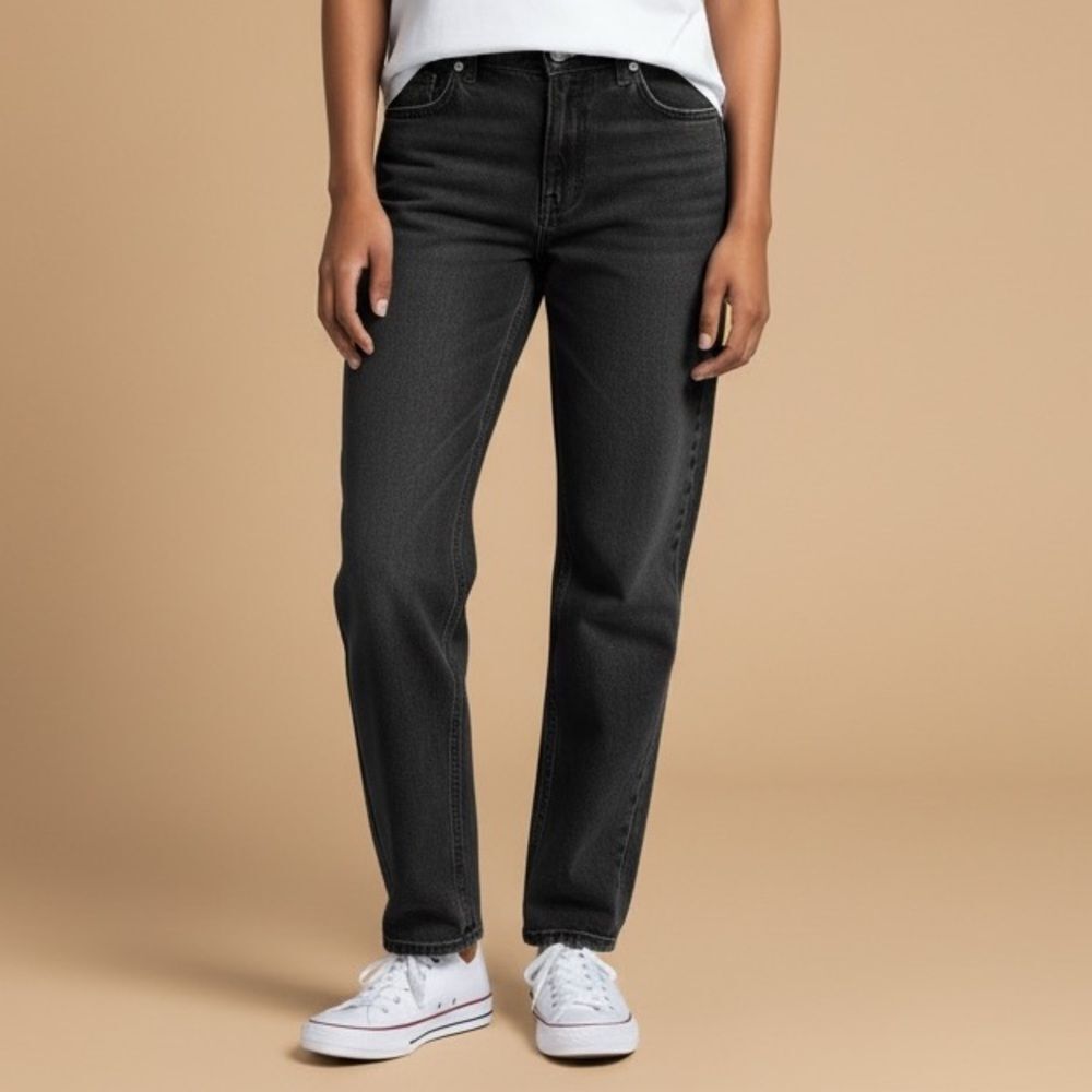 ZARA Women's High-Rise Straight Leg Jeans Black Size 6